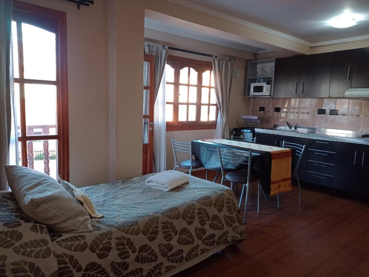 Apart Hotel Cabo San Diego ウシュアイア エクステリア 写真