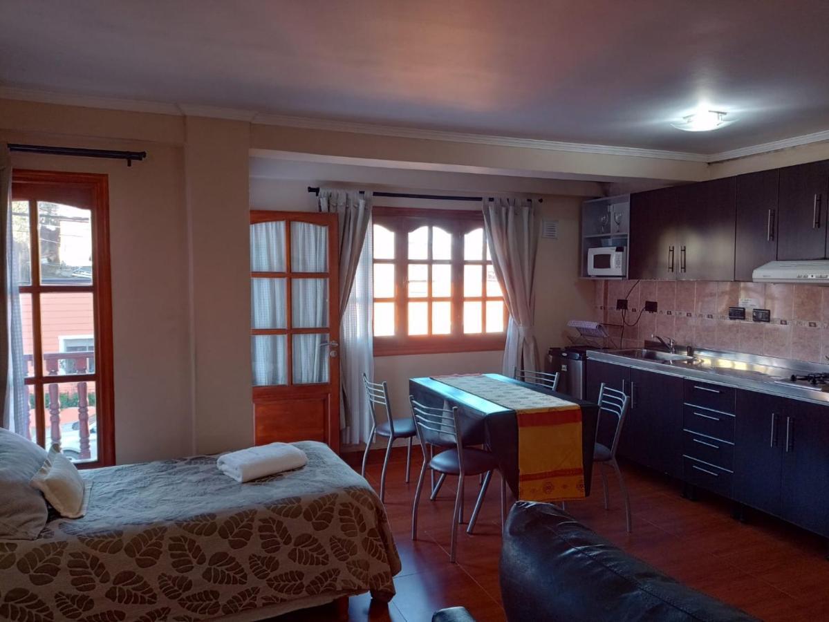 Apart Hotel Cabo San Diego ウシュアイア エクステリア 写真