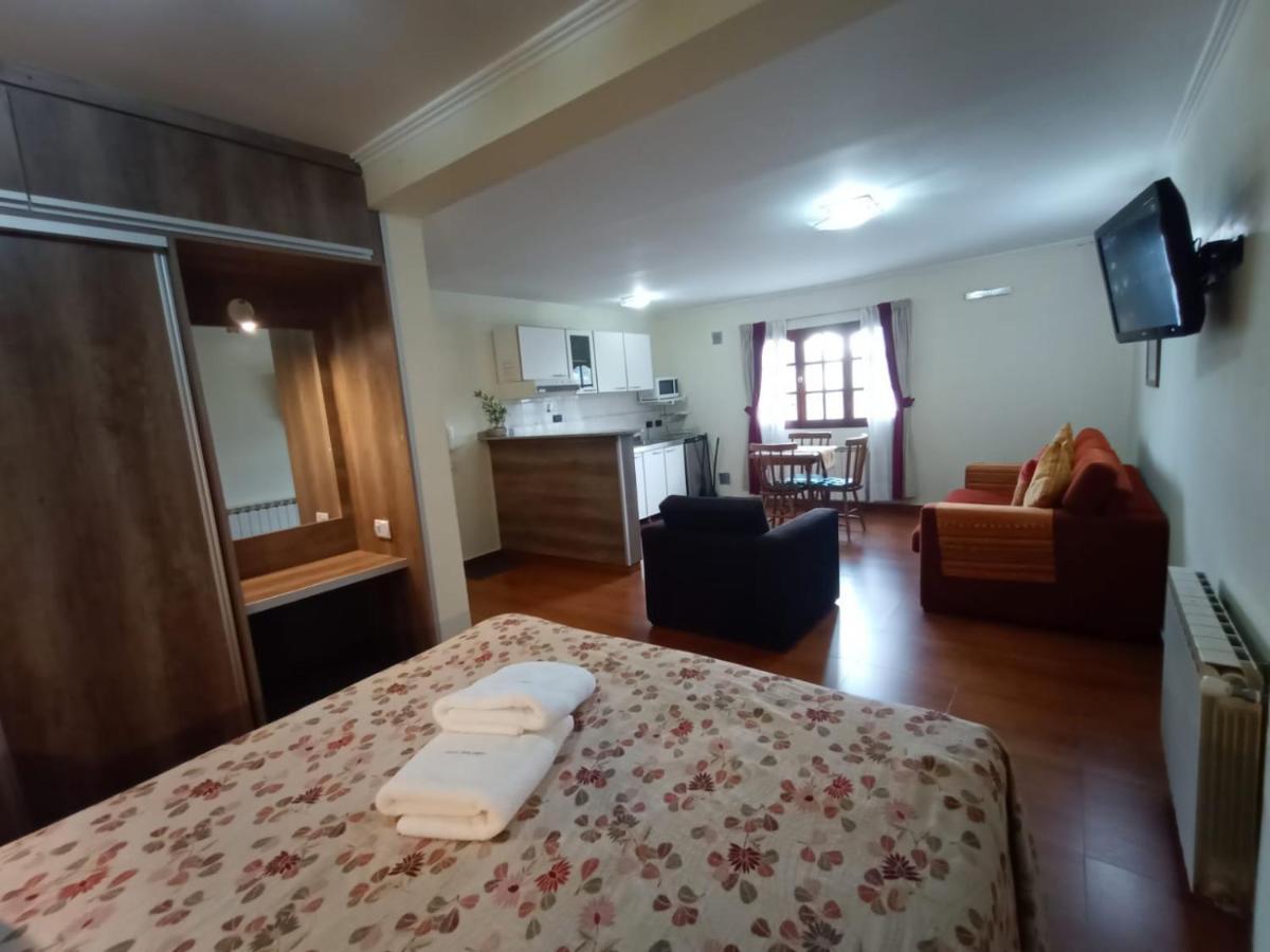 Apart Hotel Cabo San Diego ウシュアイア エクステリア 写真