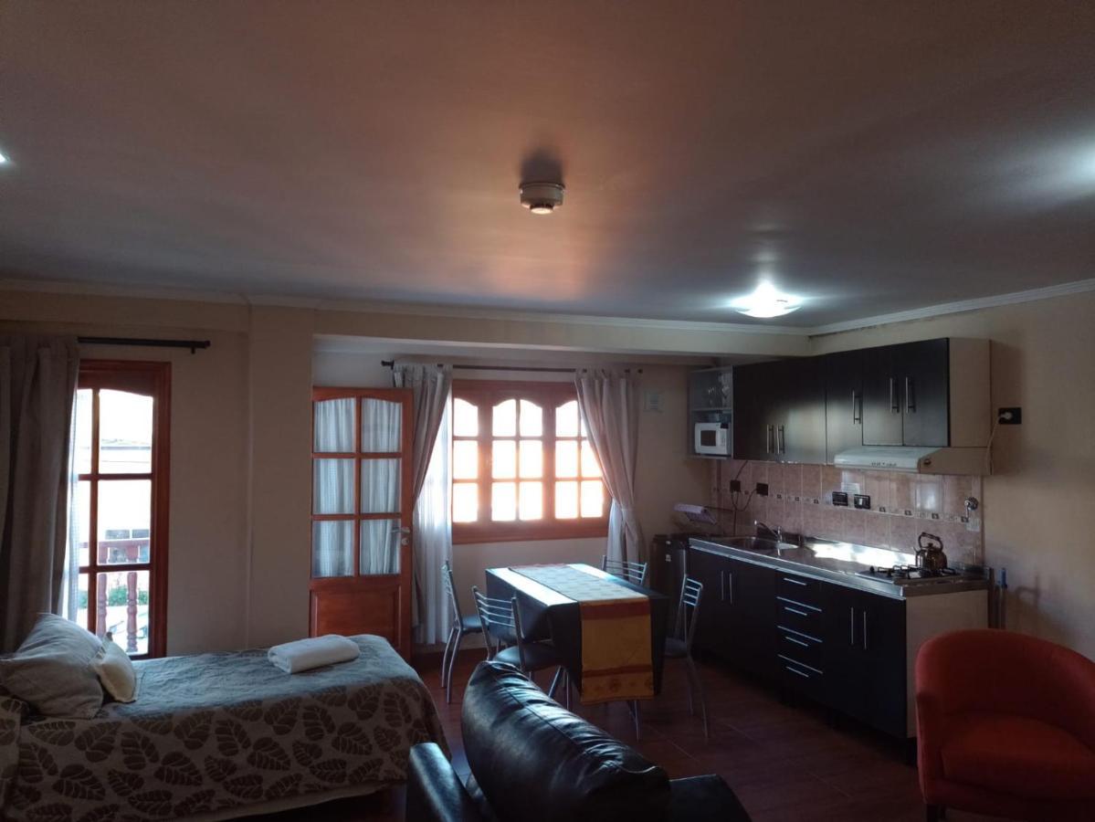 Apart Hotel Cabo San Diego ウシュアイア エクステリア 写真